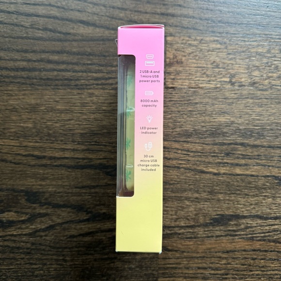 Stoney Clover Lane x Target Palm Tree Power Bank | NIB - Picture 3 of 3